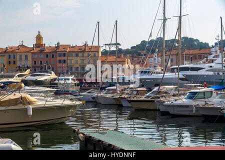 Saint tropez, Francia. Porto e Yacht club Foto Stock