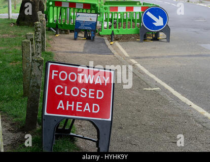 Chiusura Footway a causa di lavori Foto Stock