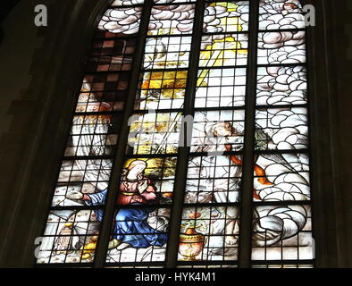 Annunciazione della nascita di Gesù Cristo - 16h secolo le finestre di vetro macchiate (Goudse Glazen UNESCO elencati), Sint Jans o Grote Kerk, Gouda, Paesi Bassi Foto Stock