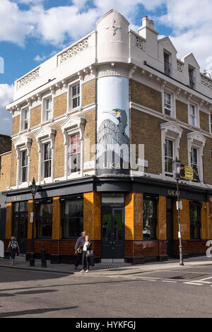 Un ristorante Giapponese e un bar sul Portobello Road Foto Stock