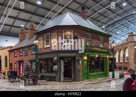 Streetscene Vittoriano, pietre miliari Museum, Basingstoke, Hampshire, Regno Unito Foto Stock