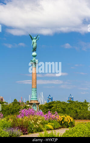 Vista della statua di Angelo della pace in Copenhagen Foto Stock