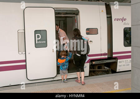 Stazione ferroviaria, Ourense, regione della Galizia, Spagna, Europa Foto Stock