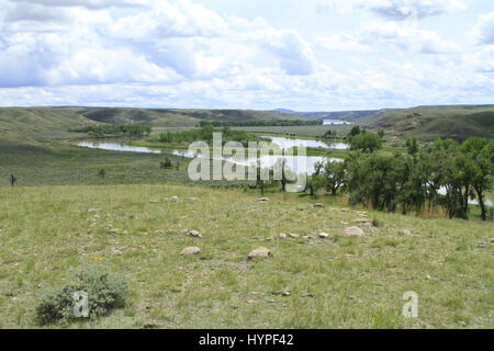 Tende tepee anelli sopra il fiume Missouri, Montana, USA Foto Stock