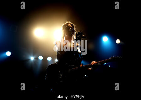 Barcellona - Feb 6: Wolf Alice (banda) in concerto presso il Razzmatazz tappa il 6 febbraio 2016 a Barcellona, Spagna. Foto Stock