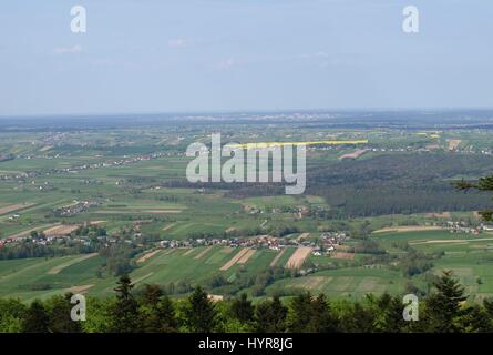 Paesaggio dal Lysa Gora (montagne di Swietokrzyskie) in Polonia Foto Stock