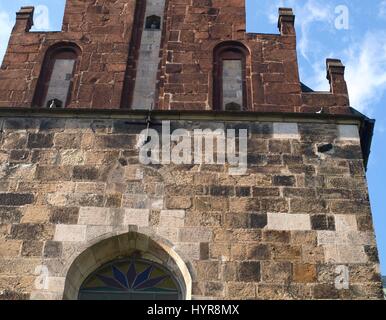 Dettagli della vecchia chiesa in Opatów, Polonia Foto Stock