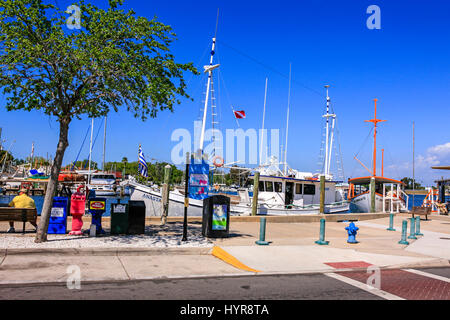 La spugna storico approda a Tarpon Springs, in Florida Foto Stock