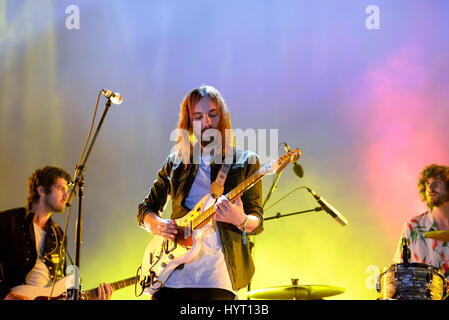 Barcellona - giu 2: Tame Impala (band psichedelica) eseguire in concerto al suono di Primavera 2016 Festival il 2 giugno 2016 a Barcellona, Spagna. Foto Stock