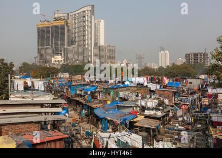 Mahalaxmi Dhobi Ghat, all'aperto, lavanderia a gettoni, Mumbai, India Foto Stock