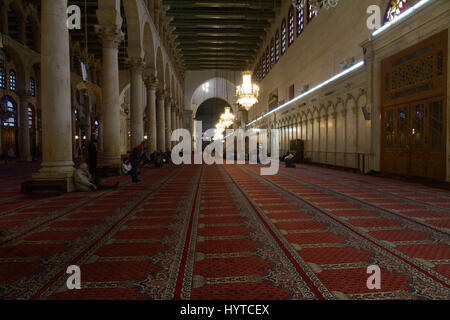 All'interno della Moschea di Umayyad a Damasco Foto Stock