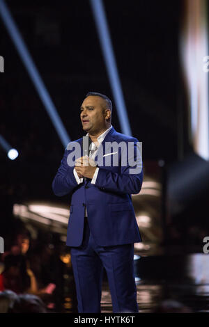 Il comico Russel Peters e musicista Bryan Adams, co-hosting i 2017 premi di Juno. Foto Stock