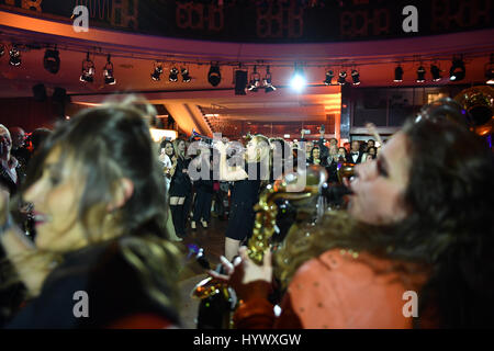 Berlino, Germania. 06 apr, 2017. L'atmosfera al afterparty della eco music award presso il Palais am Funkturm Berlino, Germania, 06 aprile 2017. Foto: Jens Kalaene/dpa/Alamy Live News Foto Stock