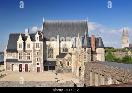 La quattrocentesca cappella Chateau d'Angers. È un castello nella città di Angers nella Valle della Loira nel dipartimento di Maine-et-Loire in Francia. Foto Stock