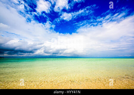 Isola Kumejima, Okinawa, in Giappone a Hatenohama Beach. Foto Stock
