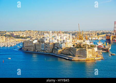 Senglea forte al Porto Grande di La Valletta, Malta. Visto dalla parte superiore Barracca giardini pubblici. Foto Stock