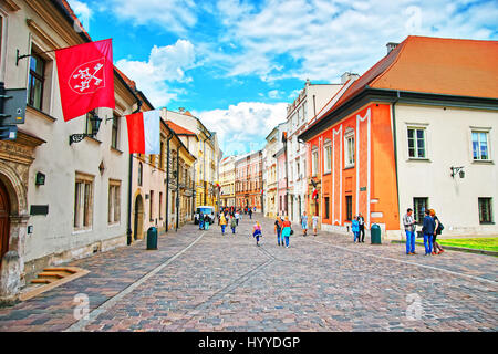 Cracovia in Polonia - 1 Maggio 2014: persone nella città vecchia di Cracovia in Polonia Foto Stock