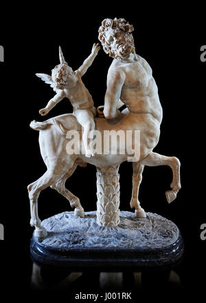Il centauro con Eros sul suo dorso un 1° - 2° annuncio statua romana, marmo, inv MR 122 ( o Ma 562 ), al museo del Louvre a Parigi Foto Stock