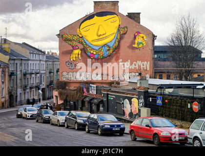 Vilnius, Lituania - 25 Febbraio 2017: Street con Donald Trump baciare Vladimir Putin murale di Vilnius, Lituania Foto Stock