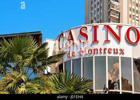 Montreux, Svizzera - 27 agosto 2016: Casinò la costruzione presso il Lago di Ginevra in Montreux, canton Vaud, Svizzera Foto Stock