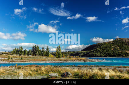 La vista del Lago Tekapo, Nuova Zelanda durante l'autunno. Foto Stock