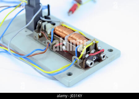 Elettromagnete attrezzo. Bassa corrente elettromagnete. Foto Stock