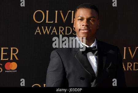 John Boyega frequentando il Olivier Awards 2017, tenutosi presso la Royal Albert Hall di Londra. Foto Stock