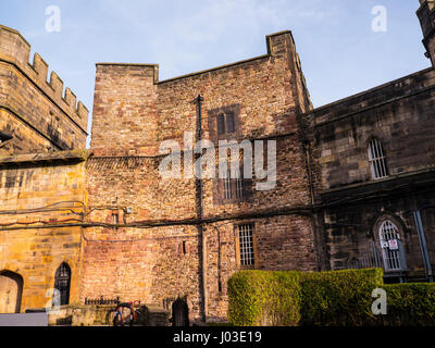 Lancaster Castle e ex carcere è situato nel centro di Lancaster County town e la città di Lancashire Inghilterra Foto Stock