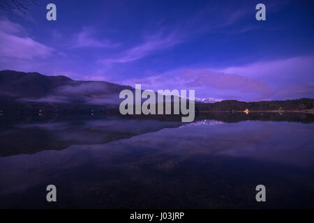 Aoki lago di notte Foto Stock