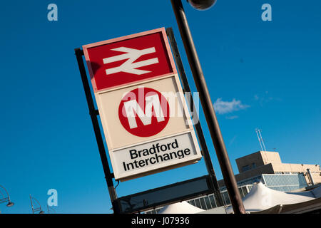 Bradford Interchange stazione ferroviaria, parte della rete della metropolitana, Bradford, West Yorkshire Foto Stock