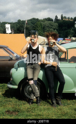 Punk giovani al festival di musica pop UK Gran Bretagna Agosto 1986 Foto Stock