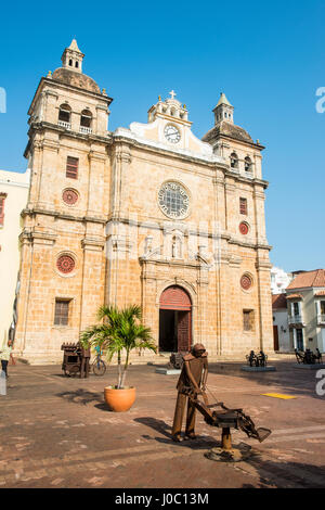 Chiesa di San Pedro, Sito Patrimonio Mondiale dell'UNESCO, Cartagena, Colombia Foto Stock