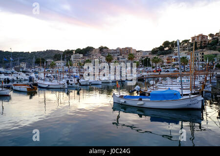 Port de Soller, Maiorca, isole Baleari, Spagna, Mediterranea Foto Stock