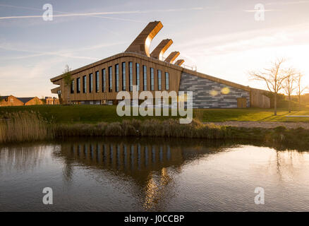 Il GlaxoSmithKline Carbon Neutral laboratorio di chimica sostenibile, sul Giubileo del Campus dell Università di Nottingham Nottinghamshire England Regno Unito Foto Stock