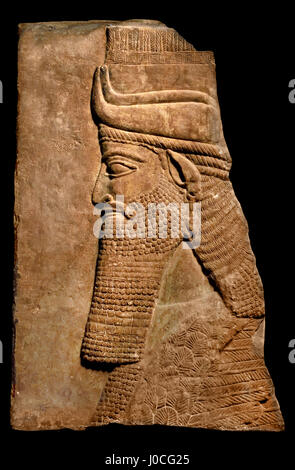 Testa umana Winged Bull ( da Tiglath ½ER III ) 865 - 860 BC ) dalla centrale di Palazzo Reale di Ashurnasirpal II Nimrud 883-859 A.C. Mesopotamia Iraq Kalhu Assiria Foto Stock