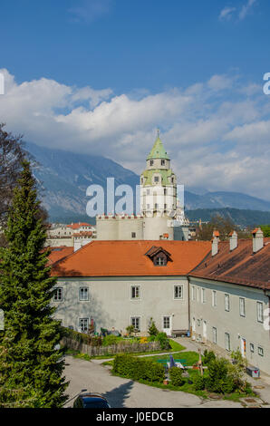 La città storica di Hall in Tirolo ha un ricco patrimonio di coniazione. Esso ha la distinzione di essere la culla della moderna parola 'dollaro' Foto Stock