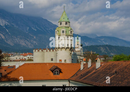La città storica di Hall in Tirolo ha un ricco patrimonio di coniazione. Esso ha la distinzione di essere la culla della moderna parola 'dollaro' Foto Stock