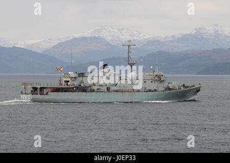 BNS Godetia (A960), una nave di supporto azionato dalla Marina Militare Belga, passando Gourock sul suo arrivo per esercitare congiuntamente il guerriero 17-1. Foto Stock