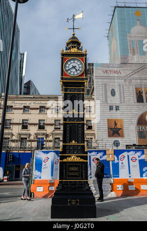 La Torre dell Orologio noto come 'Little Ben ' a Belgravia, Victoria di Londra Foto Stock