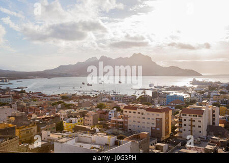 Vista su Mindelo, Sao Vicente - Capo Verde Foto Stock