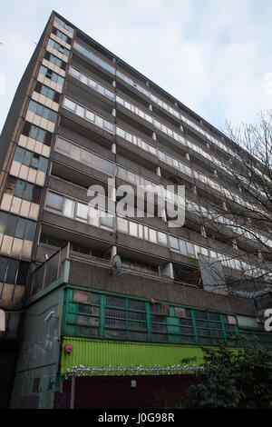 Londra, Regno Unito. 23 gennaio, 2017. Un dettaglio del Aylesbury station wagon, un grande complesso residenziale a Walworth nel sud di Londra. Foto Stock