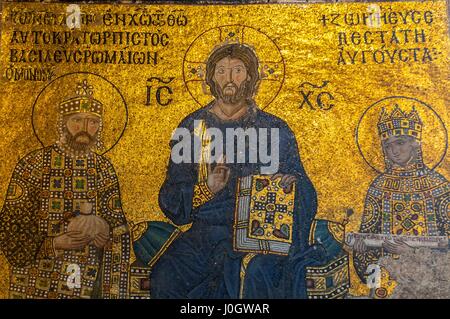 Xiii secolo mosaico di Gesù Cristo nell'Hagia Sophia tempio ad Istanbul in Turchia Foto Stock