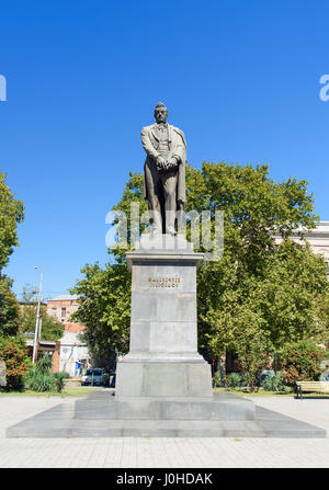 Tbilisi, Georgia - 25 Settembre 2016: Monumento a Alexander Griboyedov era diplomatico russo, Drammaturgo, poeta e compositore Foto Stock