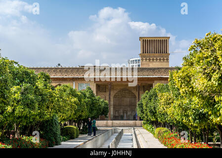 Castello di Karim Khan cittadella (Arg-e Karim Khan) costruire durante la dinastia Zand di Shiraz, la capitale della provincia di far in Iran Foto Stock