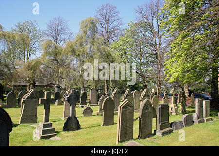 San Giovanni Battista sagrato in Heaton Mersey villaggio tra Didsbury e Stockport in Greater Manchester Foto Stock