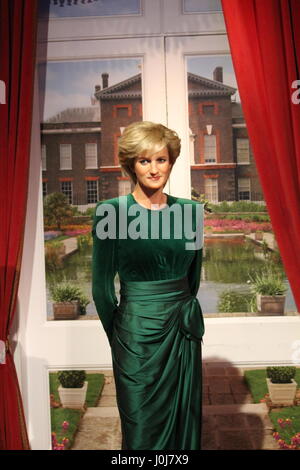 La principessa Diana, London, Regno Unito - 20 Marzo 2017: La principessa Diana (nee Lady Diana Spencer) ritratto figura waxwork cera figura al Museum London stock photo, stock, fotografia, immagine, foto Foto Stock