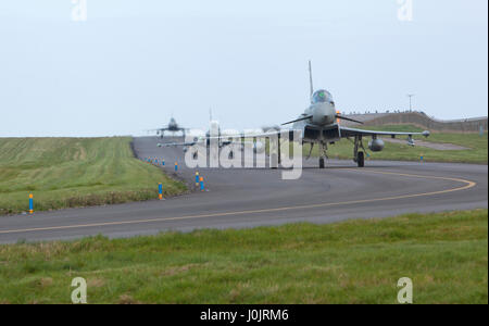 Esercizio di tornado, RAF Lossiemouth Foto Stock