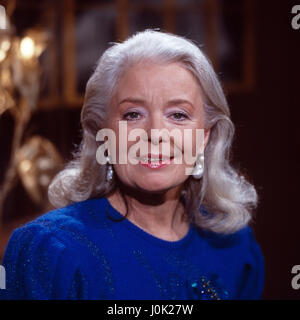 Britische Opernsängerin Gwyneth Jones in der Sendung 'Ihr Musikwunsch', Deutschland 1980er Jahre. British cantante lirica Gwyneth Jones, Germania degli anni ottanta. Foto Stock