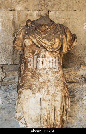 Statua della personificazione di Iliada in Stoa di Attalos; Atene, Grecia Foto Stock