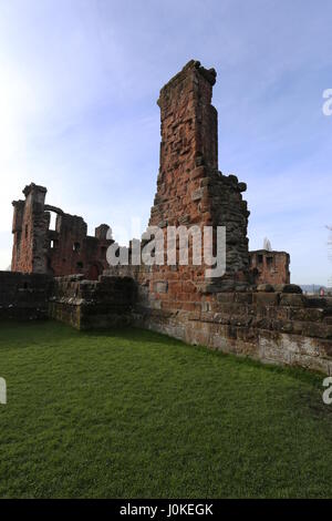 La rovina del castello di Penrith, Cumbria Regno Unito Aprile 2017 Foto Stock